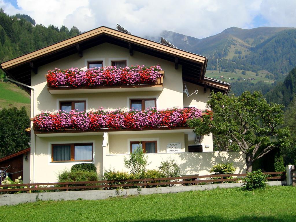 Appartement Sylvester Matrei in Osttirol Exterior photo